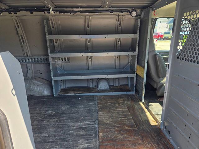 used 2008 Chevrolet Express 1500 car, priced at $4,695