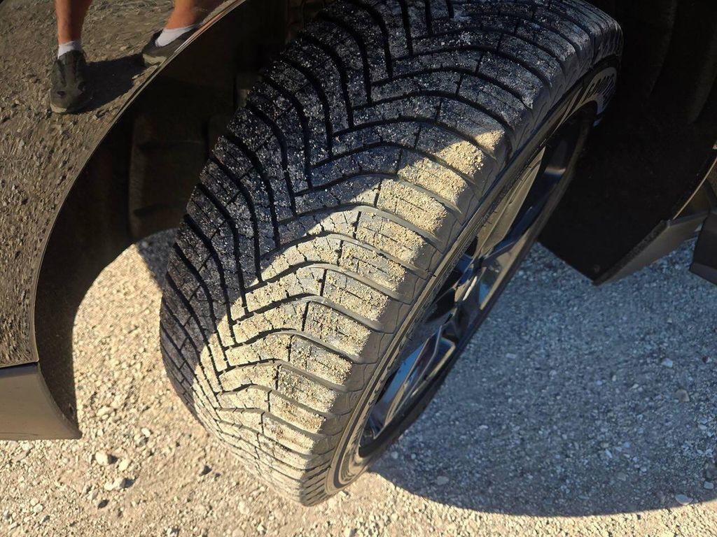 used 2019 Chevrolet Equinox car, priced at $11,495
