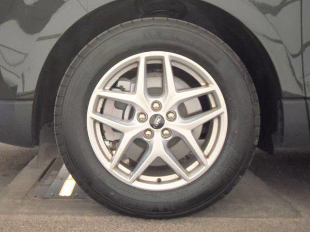 used 2024 Ford Edge car, priced at $29,995