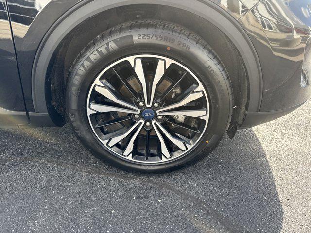 used 2021 Ford Escape car, priced at $18,848