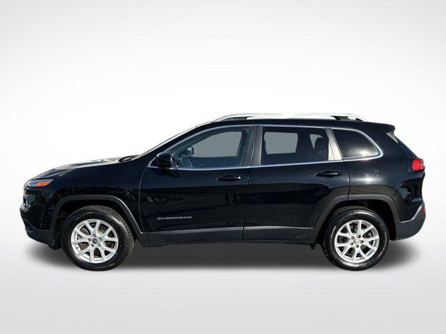 used 2018 Jeep Cherokee car, priced at $10,995