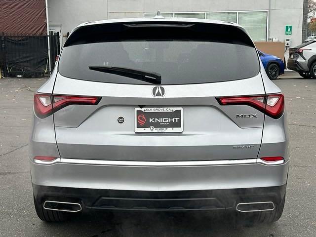 used 2022 Acura MDX car, priced at $39,995