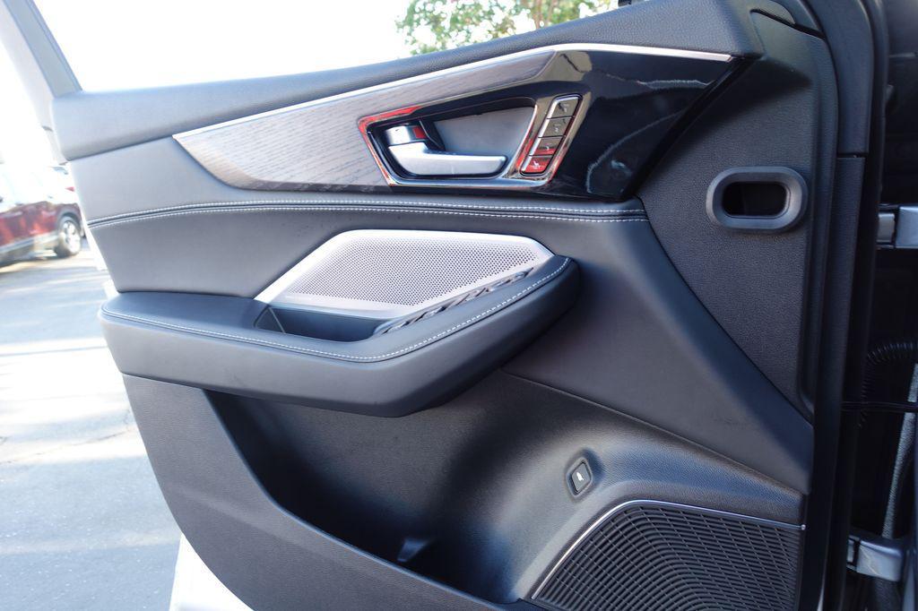 new 2026 Acura MDX car, priced at $65,500