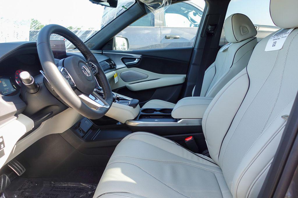 new 2025 Acura RDX car, priced at $56,400
