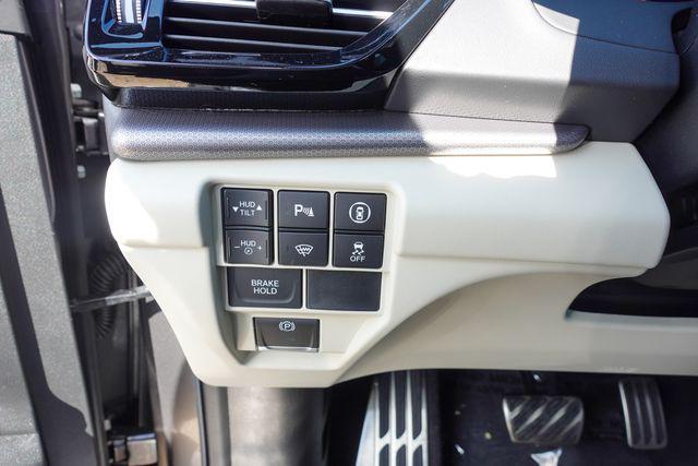new 2025 Acura RDX car, priced at $56,400