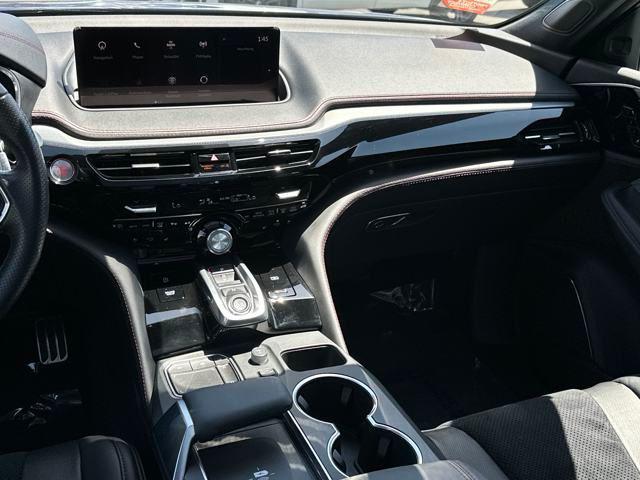 used 2022 Acura MDX car, priced at $46,691