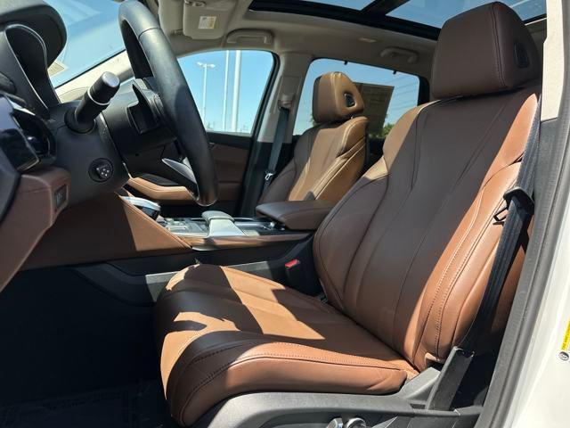 used 2023 Acura MDX car, priced at $48,629