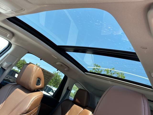 used 2023 Acura MDX car, priced at $48,629