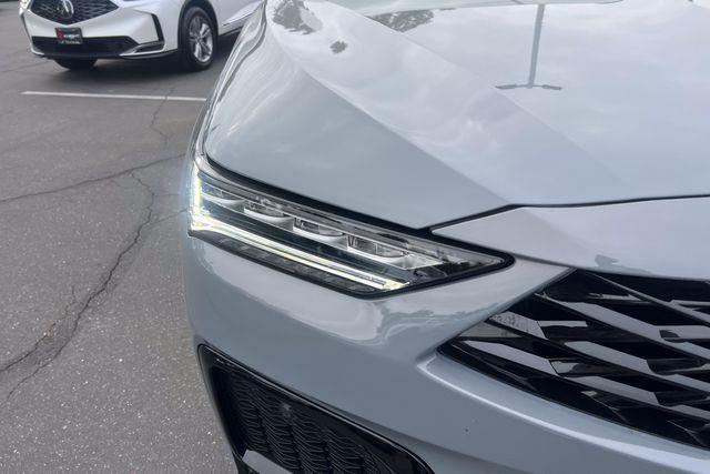 new 2025 Acura MDX car, priced at $70,250