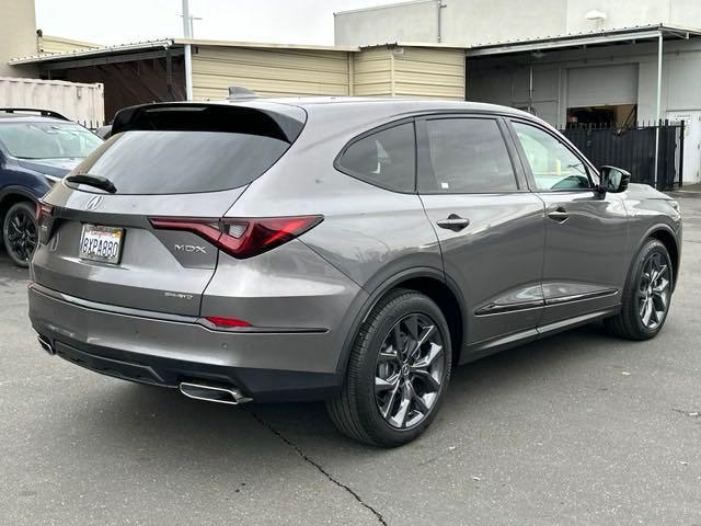 used 2022 Acura MDX car, priced at $44,895