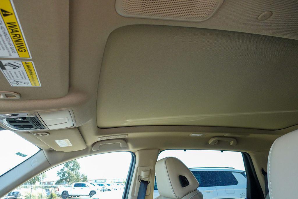 new 2026 Acura MDX car, priced at $68,100