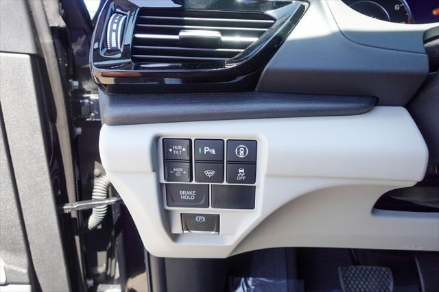 new 2025 Acura RDX car, priced at $52,400