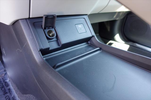 new 2025 Acura RDX car, priced at $52,400