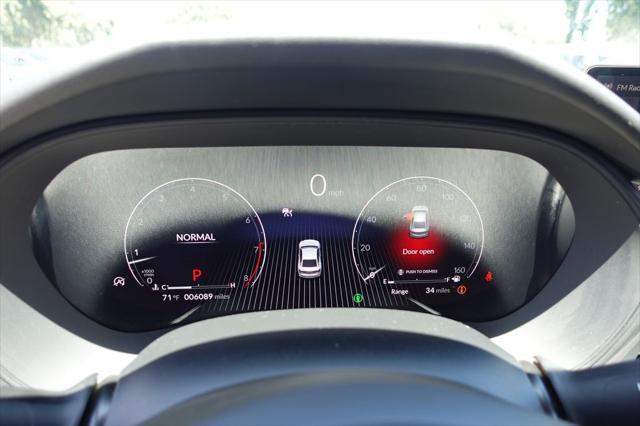 used 2025 Acura TLX car, priced at $38,498