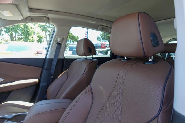 new 2025 Acura RDX car, priced at $52,400