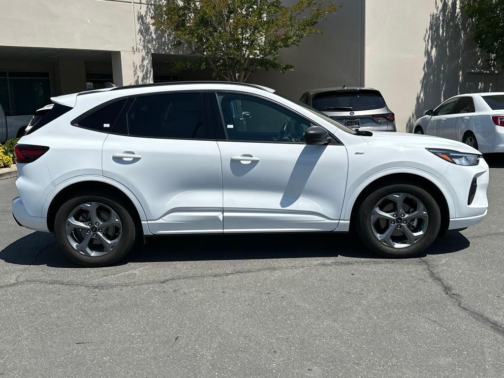 used 2023 Ford Escape car, priced at $19,287