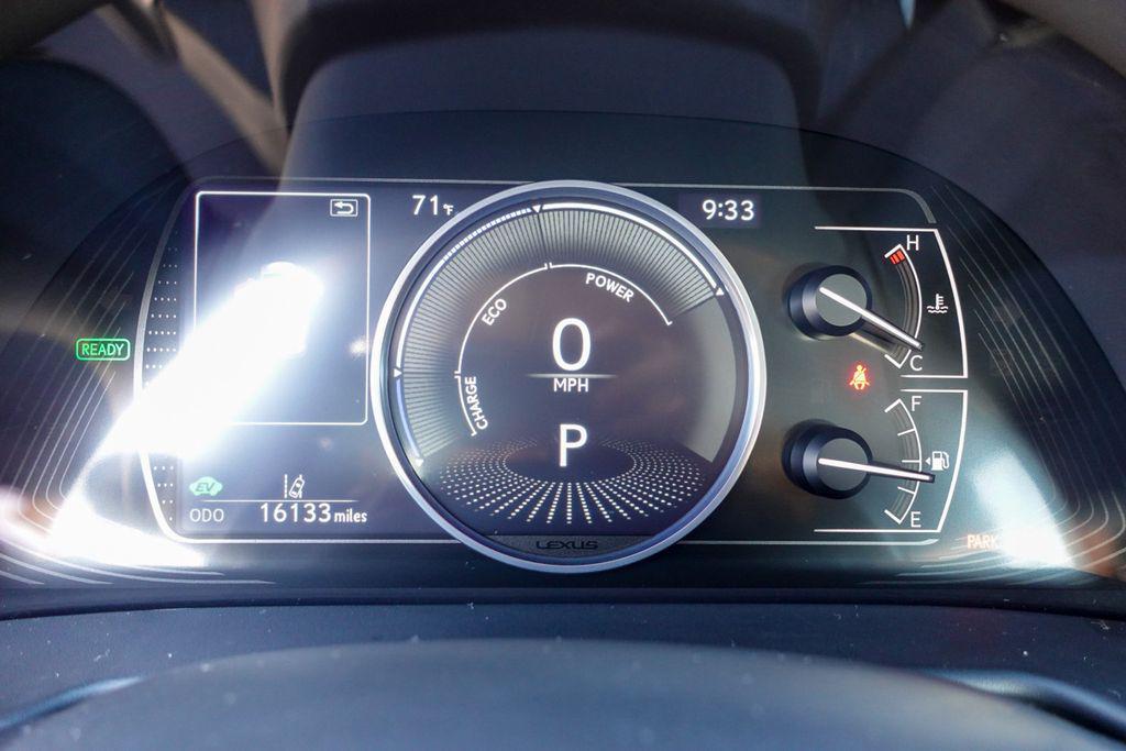 used 2023 Lexus ES 300h car, priced at $40,454