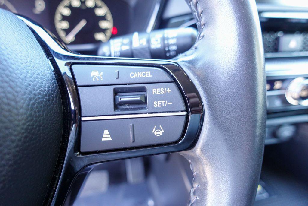 used 2024 Honda CR-V car, priced at $31,447