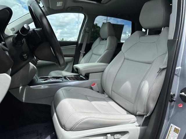 used 2018 Acura MDX car, priced at $21,495