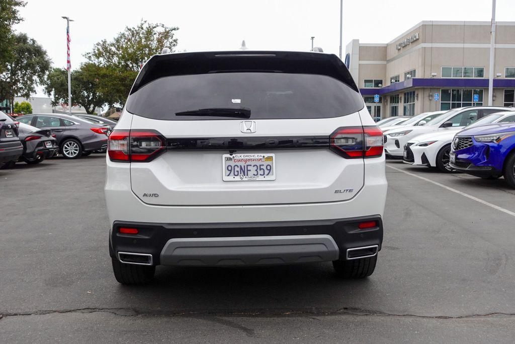 used 2023 Honda Pilot car, priced at $40,245