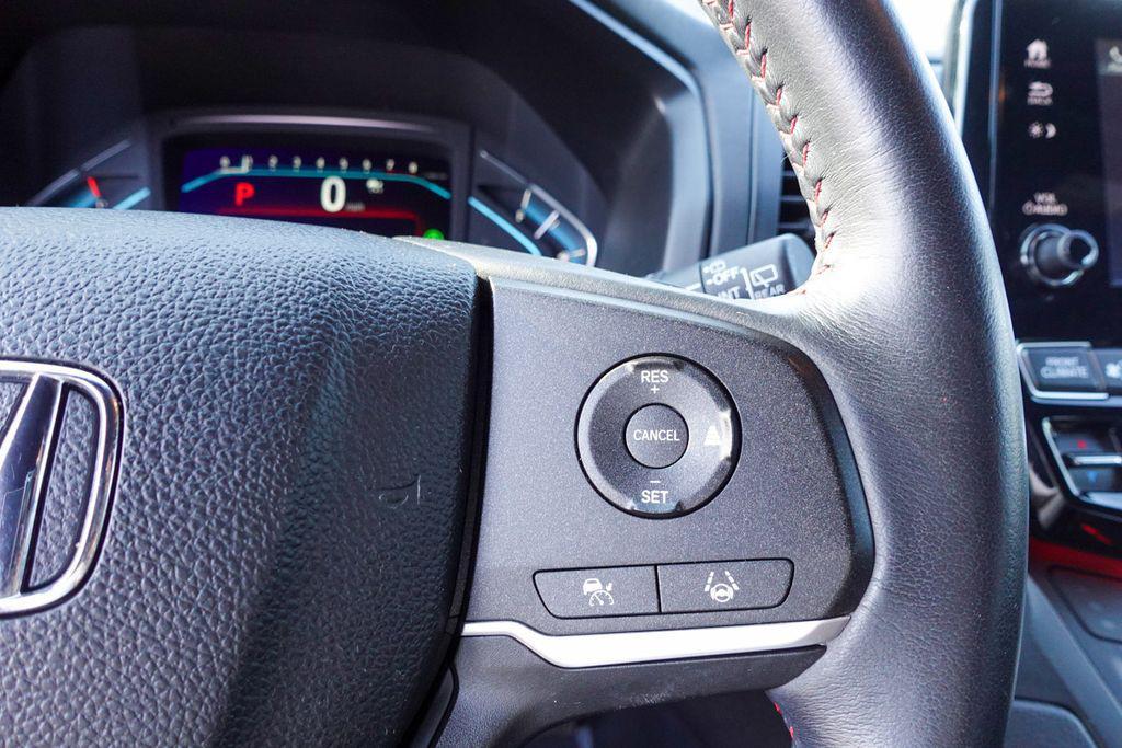 used 2023 Honda Odyssey car, priced at $33,887