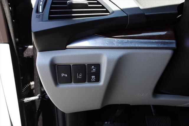 used 2016 Acura MDX car, priced at $19,756