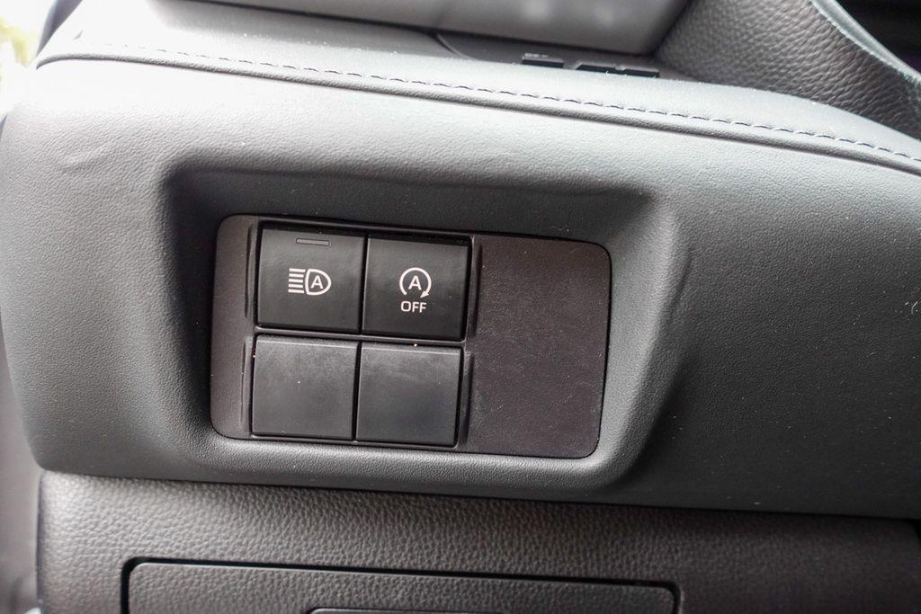 used 2023 Toyota Highlander car, priced at $35,829