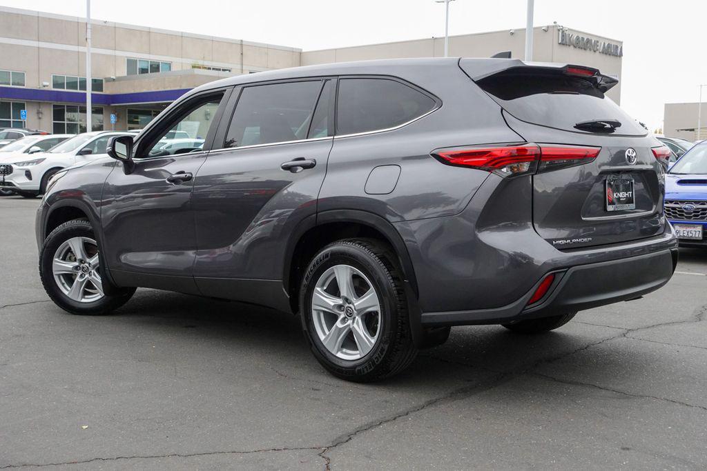 used 2023 Toyota Highlander car, priced at $35,829