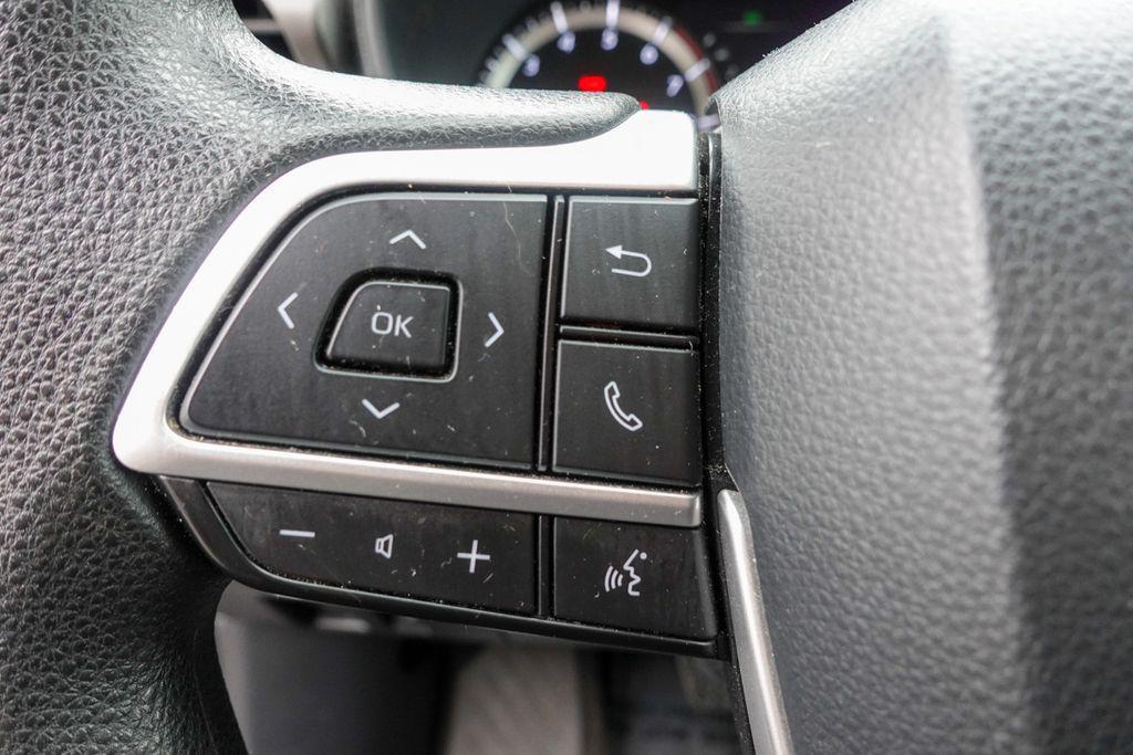 used 2023 Toyota Highlander car, priced at $35,829
