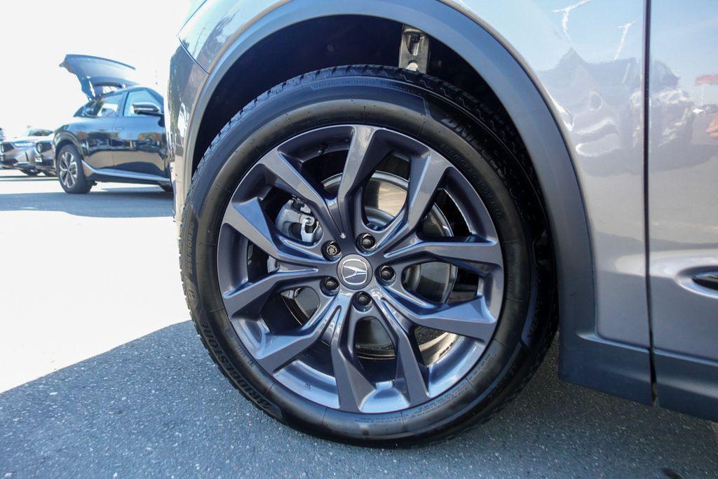 used 2022 Acura MDX car, priced at $43,488