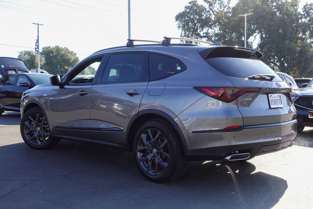 used 2022 Acura MDX car, priced at $43,488