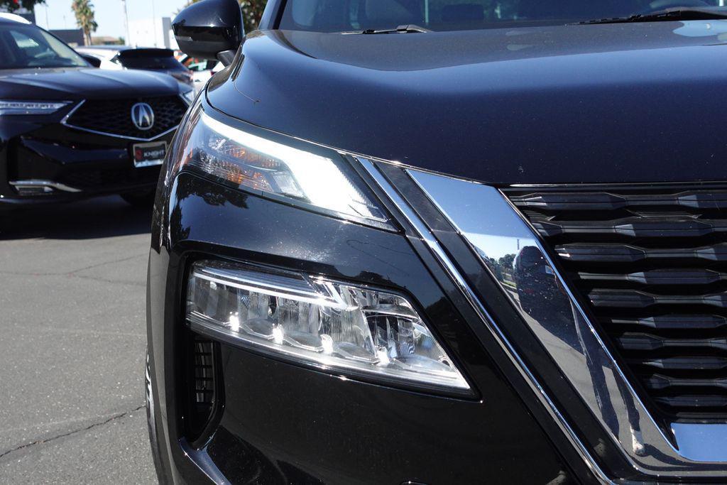 used 2023 Nissan Rogue car, priced at $19,998