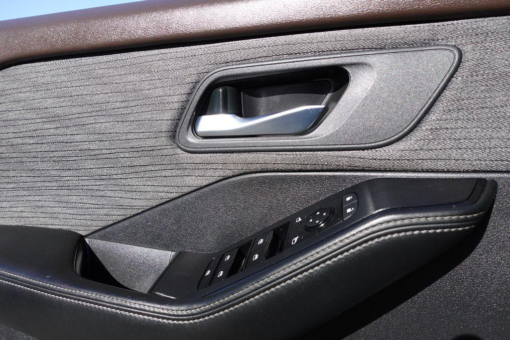 used 2023 Nissan Rogue car, priced at $19,998