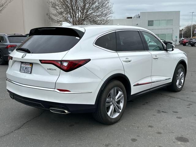 used 2022 Acura MDX car, priced at $38,999