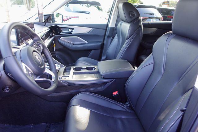 new 2025 Acura MDX car, priced at $58,550