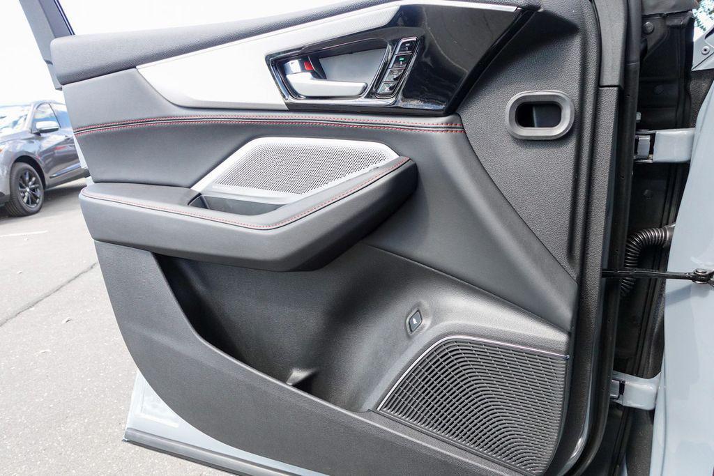 new 2026 Acura MDX car, priced at $70,100