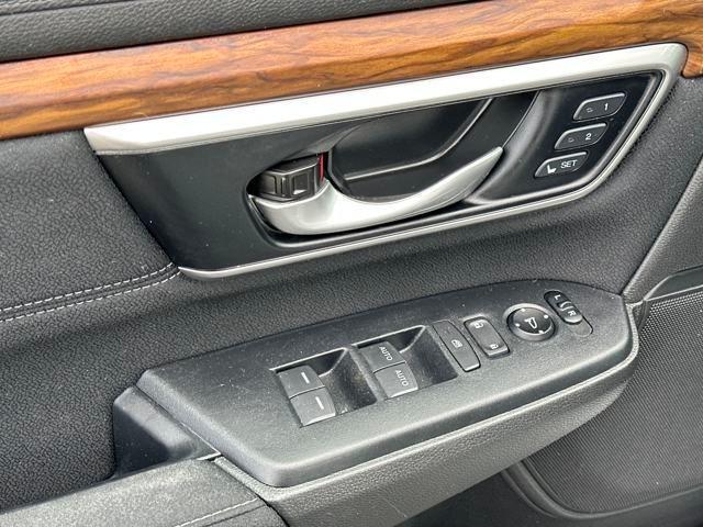 used 2022 Honda CR-V car, priced at $30,495