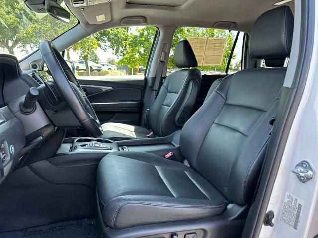 used 2022 Honda Pilot car, priced at $34,830