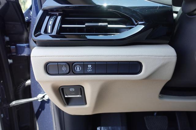 used 2025 Acura MDX car, priced at $46,877