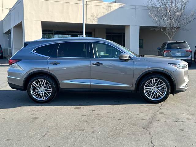 used 2022 Acura MDX car, priced at $47,495