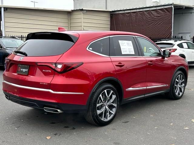 used 2022 Acura MDX car, priced at $38,883