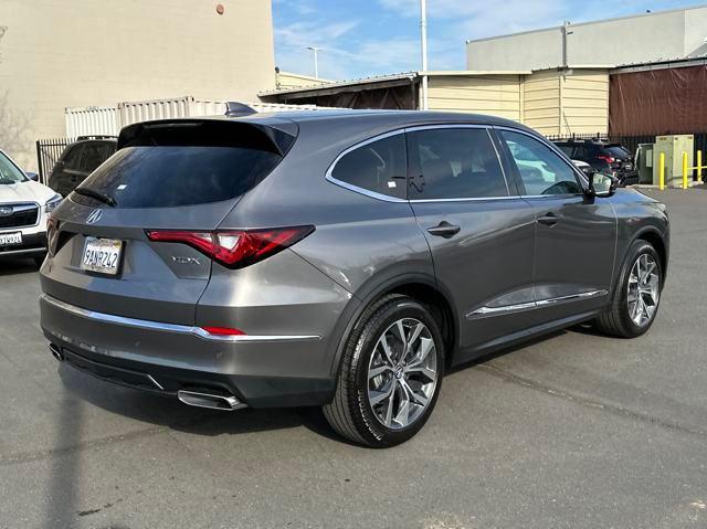 used 2022 Acura MDX car, priced at $39,939