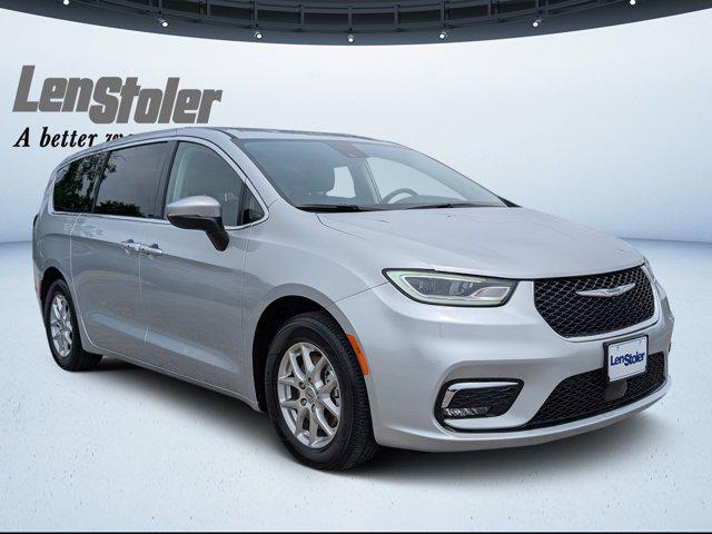 used 2023 Chrysler Pacifica car, priced at $22,500
