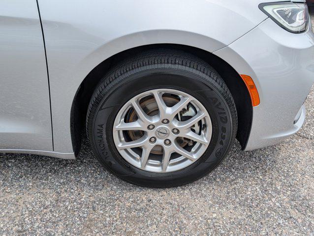 used 2023 Chrysler Pacifica car, priced at $22,500
