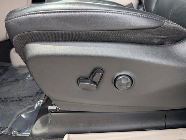 used 2023 Chrysler Pacifica car, priced at $22,500
