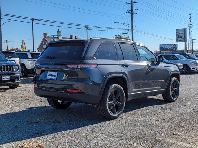 new 2025 Jeep Grand Cherokee car, priced at $44,020