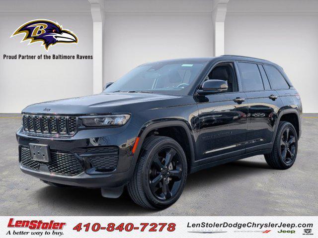 used 2023 Jeep Grand Cherokee car, priced at $31,600