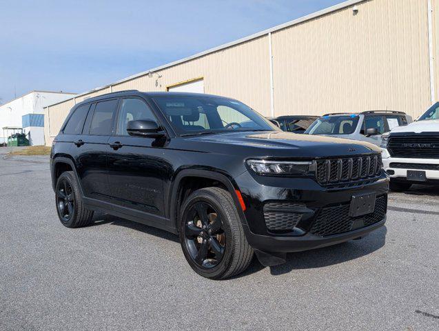 used 2023 Jeep Grand Cherokee car, priced at $31,600