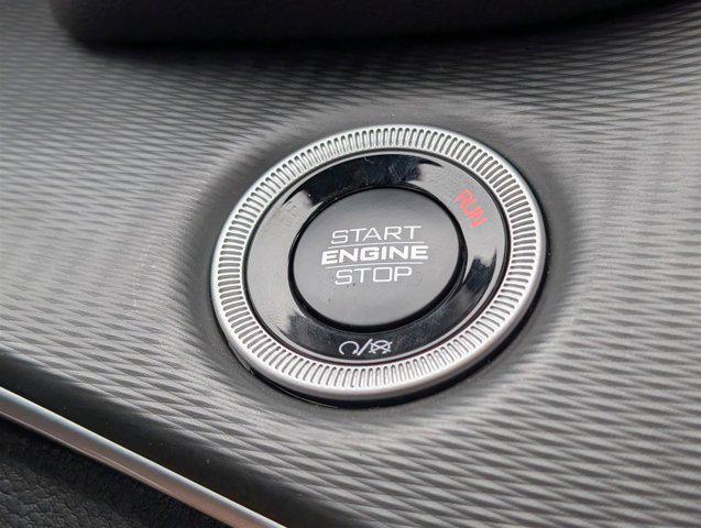 new 2025 Jeep Grand Cherokee car, priced at $35,927
