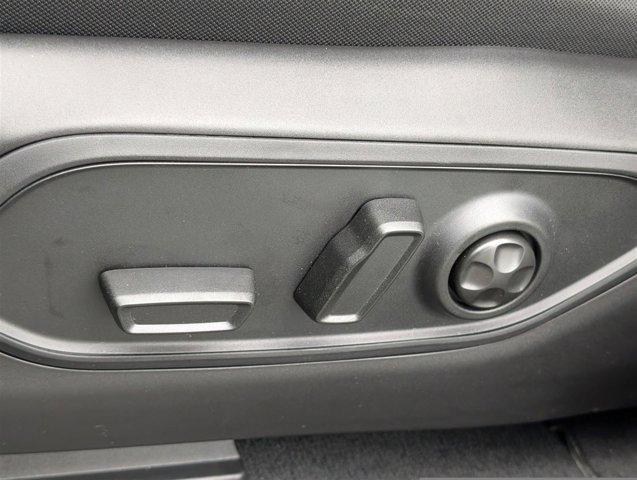 new 2025 Jeep Grand Cherokee car, priced at $35,927